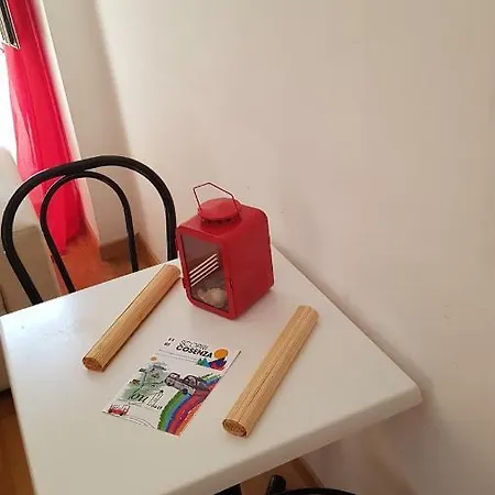 Italianbed Apartment *